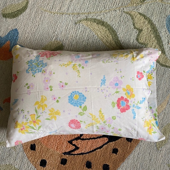 1970s Dan River Pillowcase I "Susan's Garden" - Picture 1 of 16
